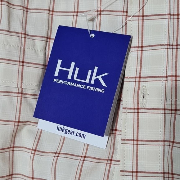Huk Marsala Plaid Button Shirt Size Small NWT - Picture 3 of 6